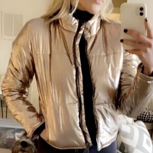 DAVID LERNER Bella Metallic Crop Puffer Funnel Neck Jacket in Gold
